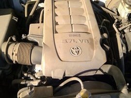 2010 TOYOTA TUNDRA WHITE, EXTD CAB, 5.7L AT, 4WD.  Z24915